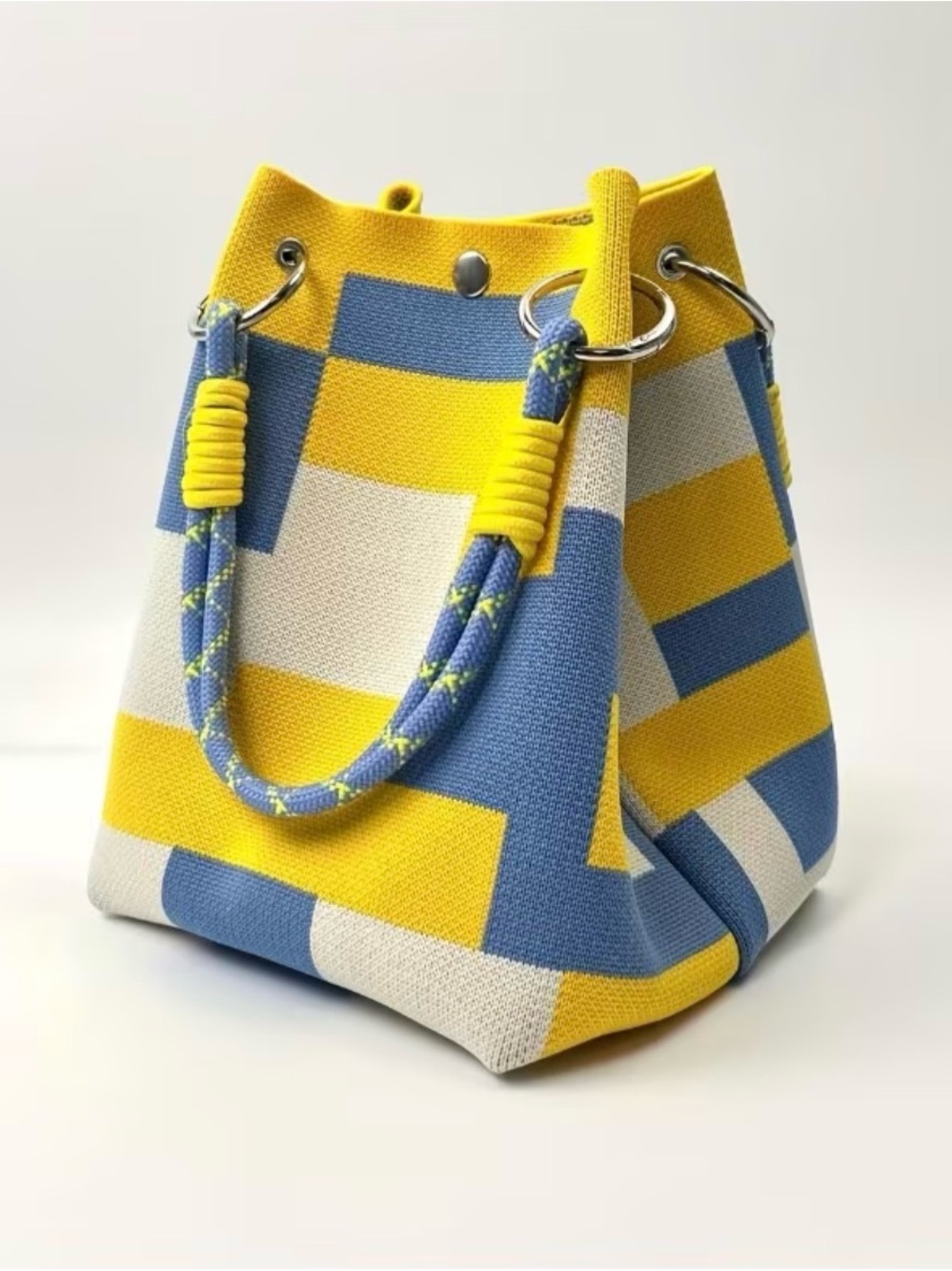 Block Pattern Rope Handle Bucket Tote Bag
